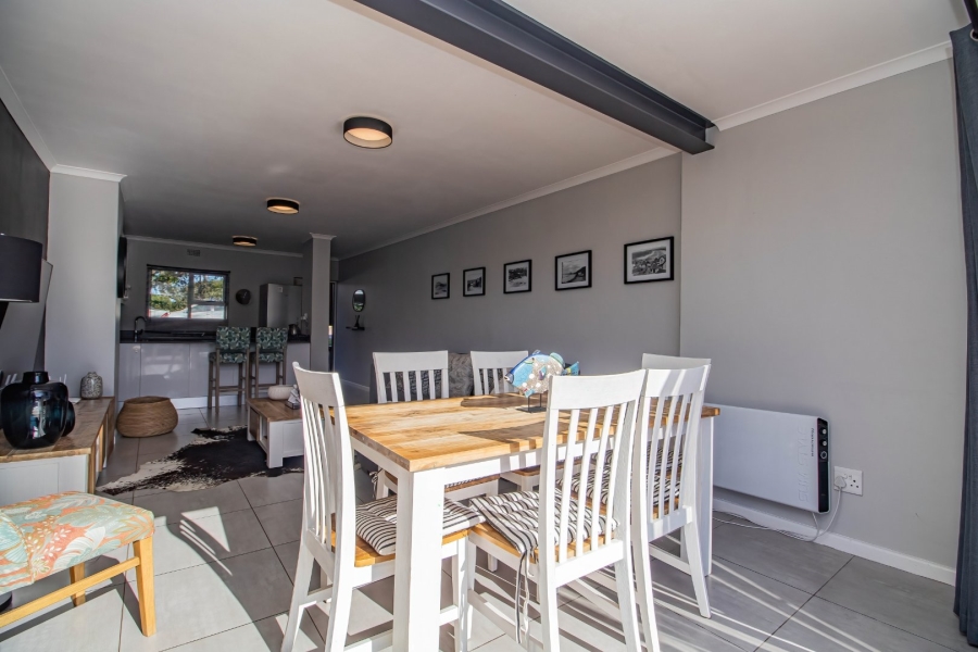 2 Bedroom Property for Sale in Goose Valley Western Cape